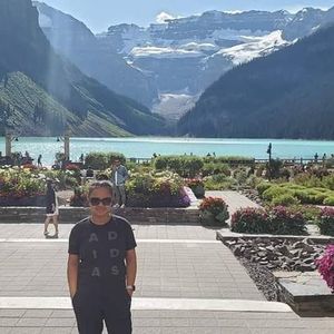 Meet your Posher, Ana